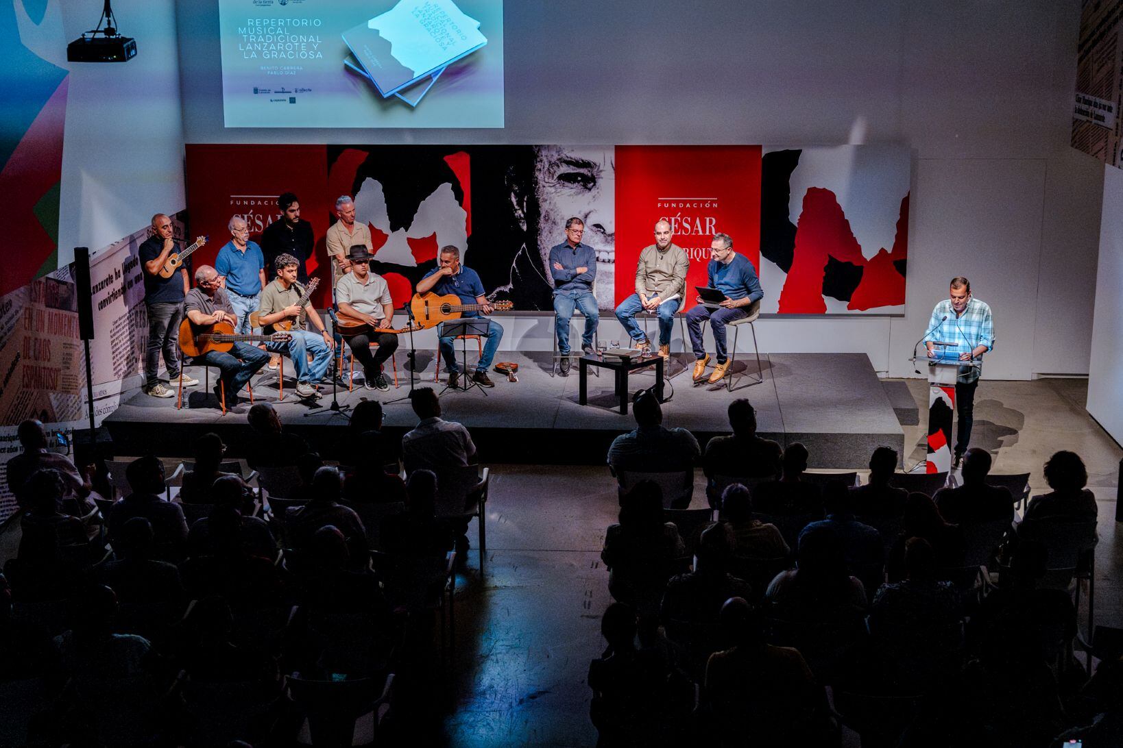 Presentación del libro que recoge por primera vez las partituras de las principales canciones tradicionales de Lanzarote y La Graciosa.