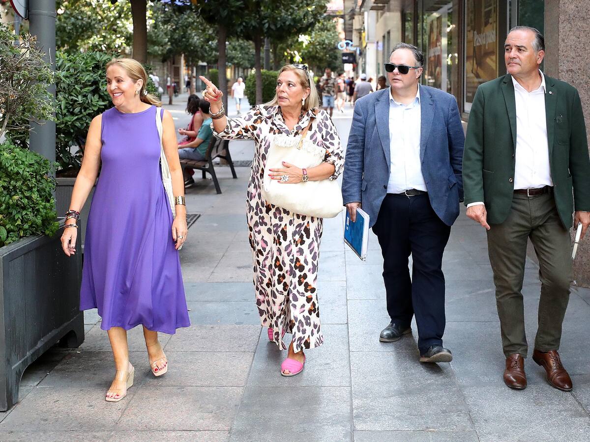 José Julián Gregorio recoge las propuestas del barrio de La Alameda