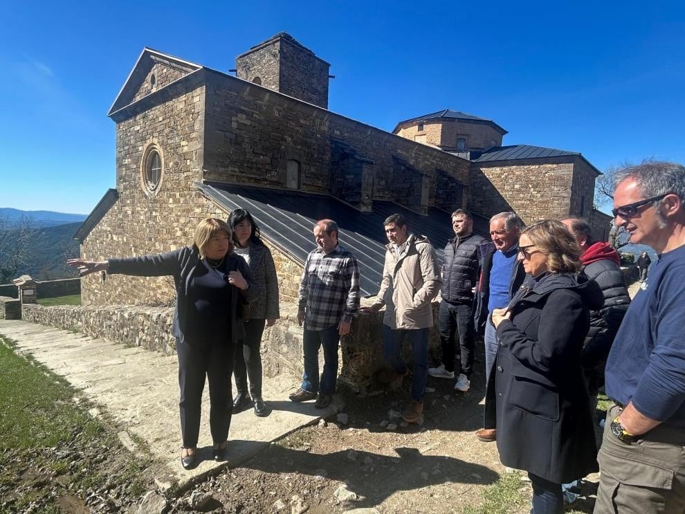 Tomasa Hernández ha visitado el Monasterio de San Victorián. Foto: DGA