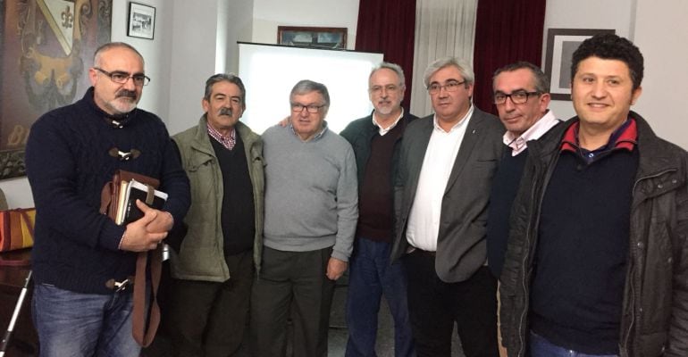 Responsables técnicos y municipales de varios ayuntamientos de la comarca de La Loma y la Diputación Provincial.