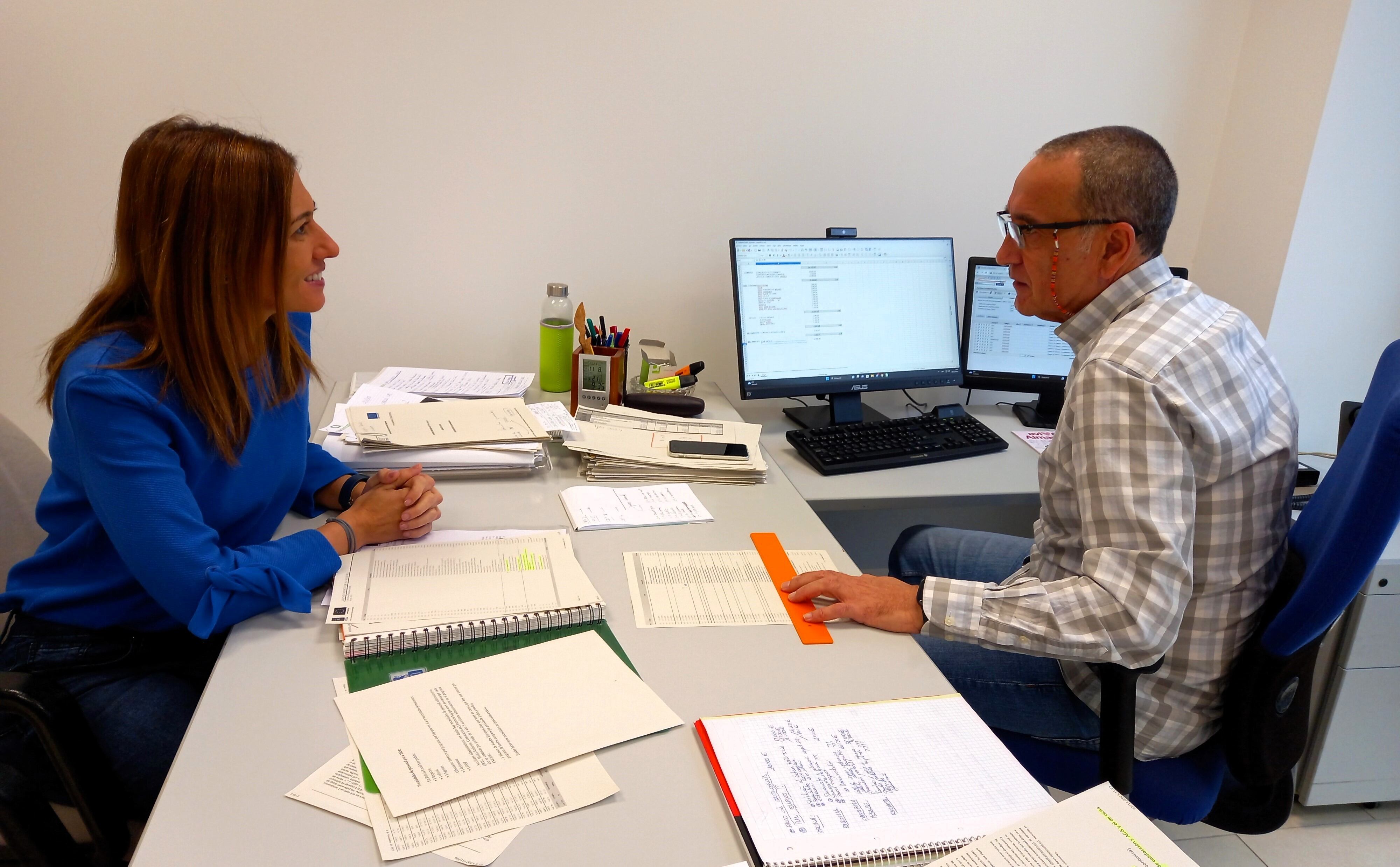 La alcaldesa ultima los presupuestos con el concejal de Hacienda