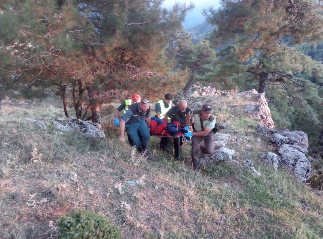 Momento en el que los excursionistas son localizados en el paraje de Aguas Mulas 