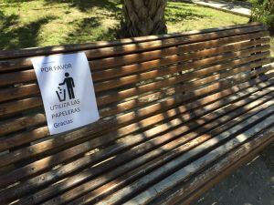 Mensajes para que se utilicen las papeleras