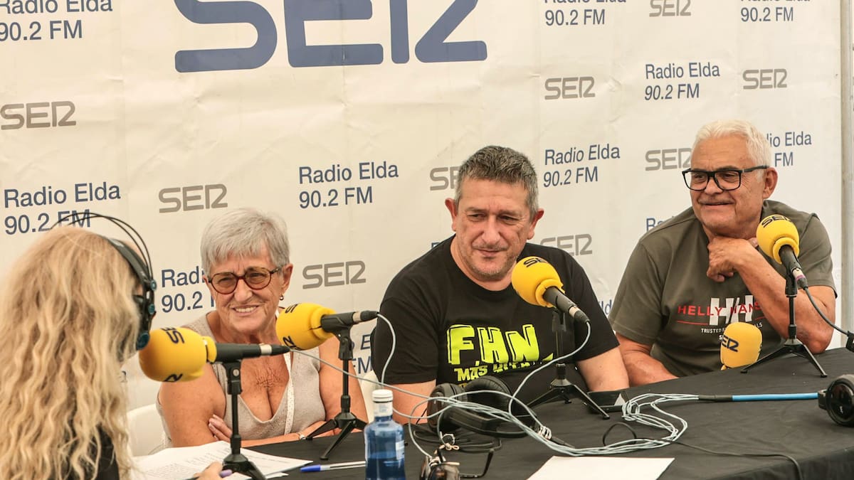 Hoy por Hoy Elda Vinalopó emite una edición especial desde la Falla Huerta Nueva por su 50 aniversario: Bloque segundo