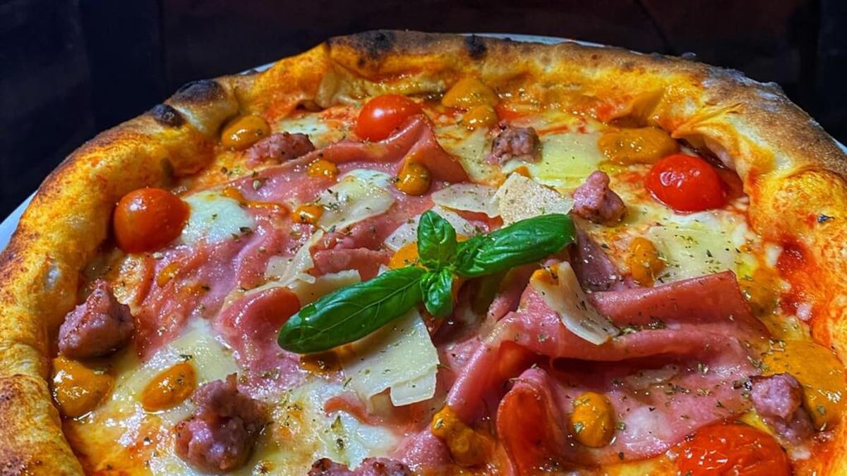 La pizza, comida adorada: cómo hacer la masa y qué límites hay en los ingredientes