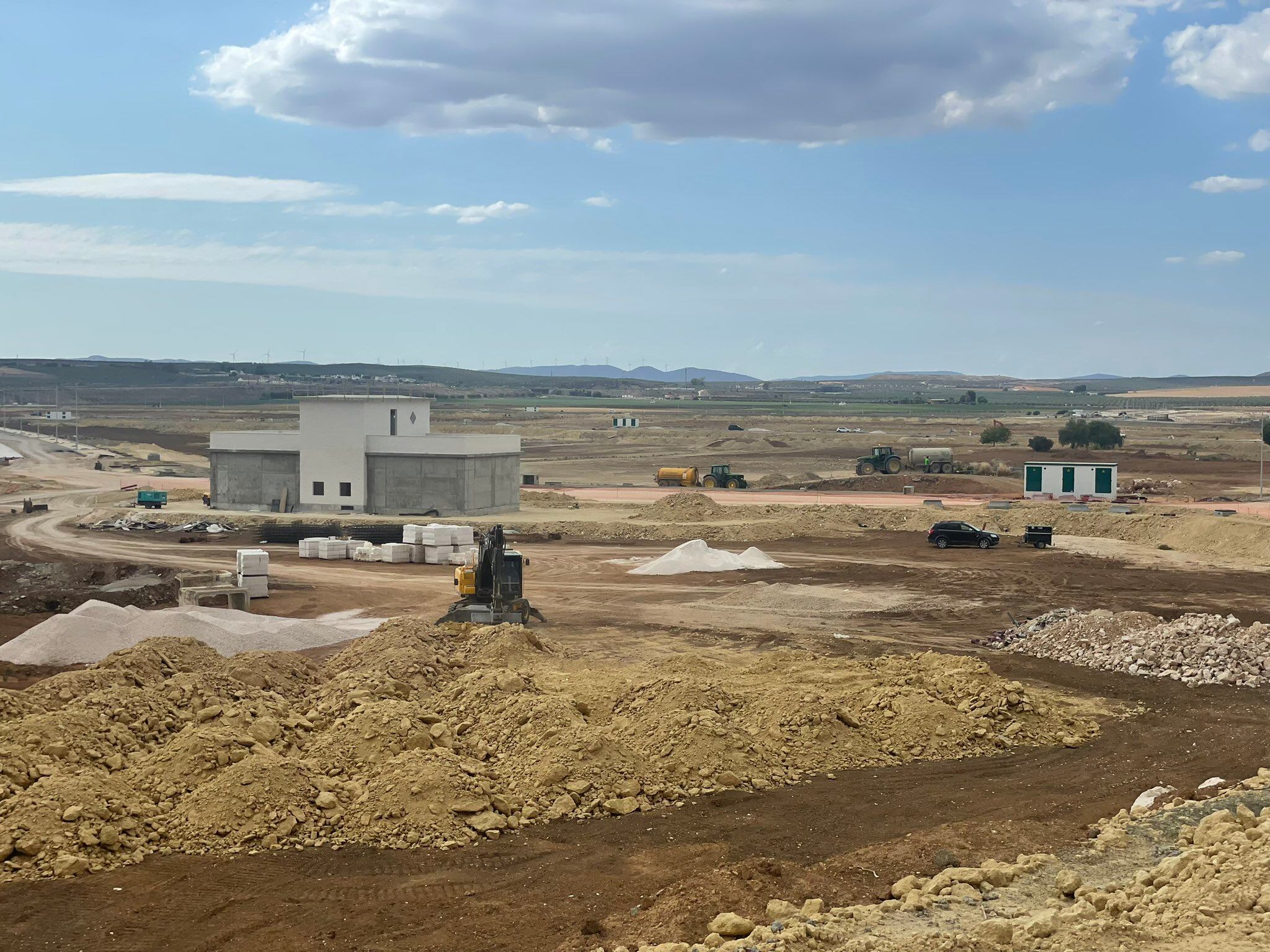 Obras del Puerto seco de Antequera