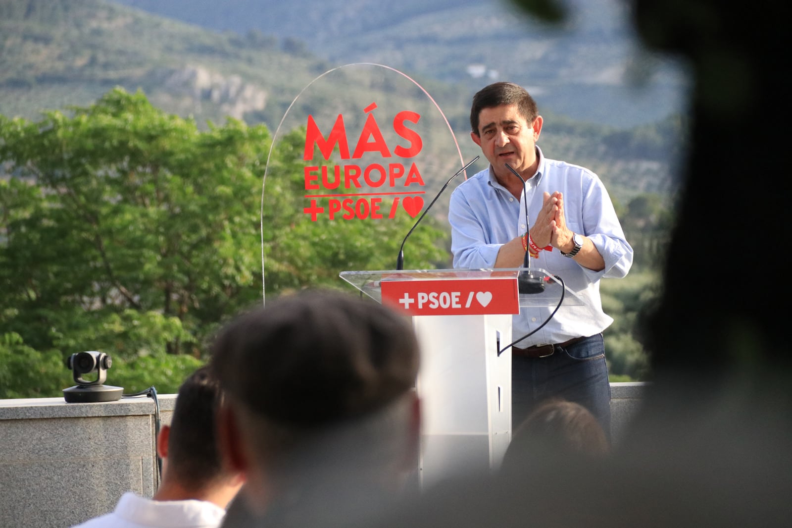 Francisco Reyes, secretario general del PSOE de Jaén durante el acto de apertura de campaña de las europeas de 2024