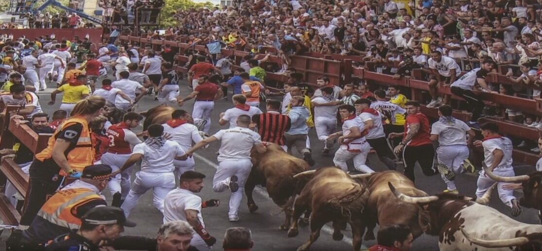 Alfredo Domínguez gana el Concurso de Fotografía de los Encierros de Sanse 2025 con ‘500 años de pasión’