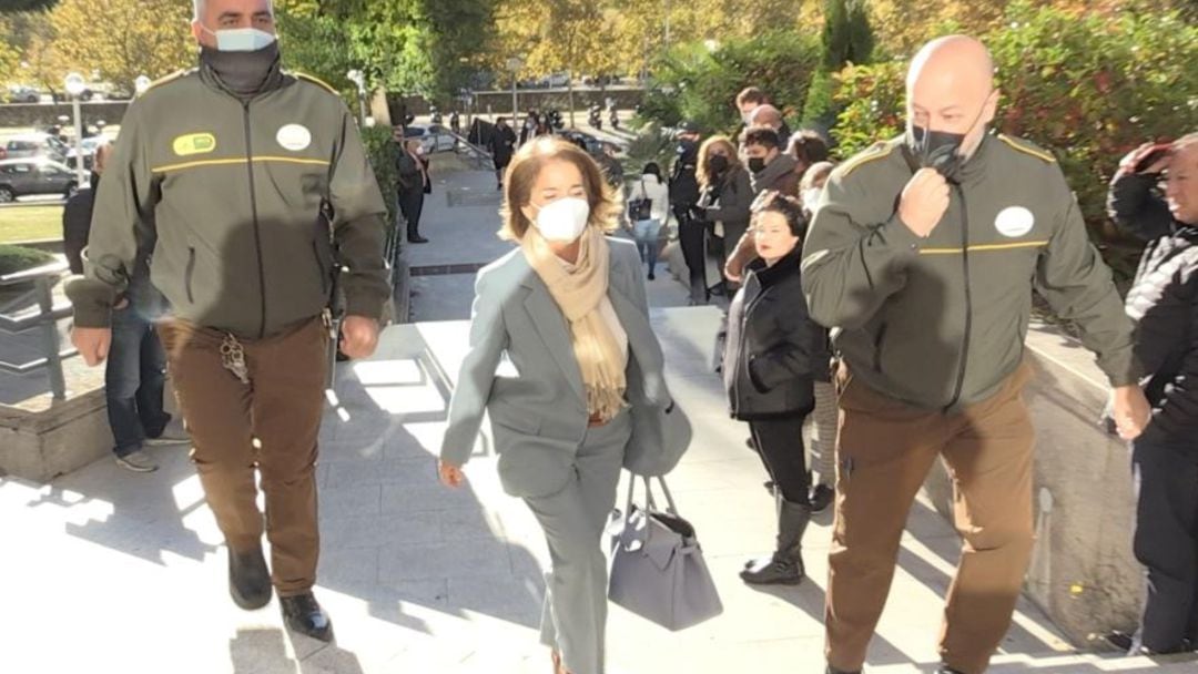 La exalcaldesa de la capital, Ana Botella, a su llegada a la Audiencia Provincial de Madrid