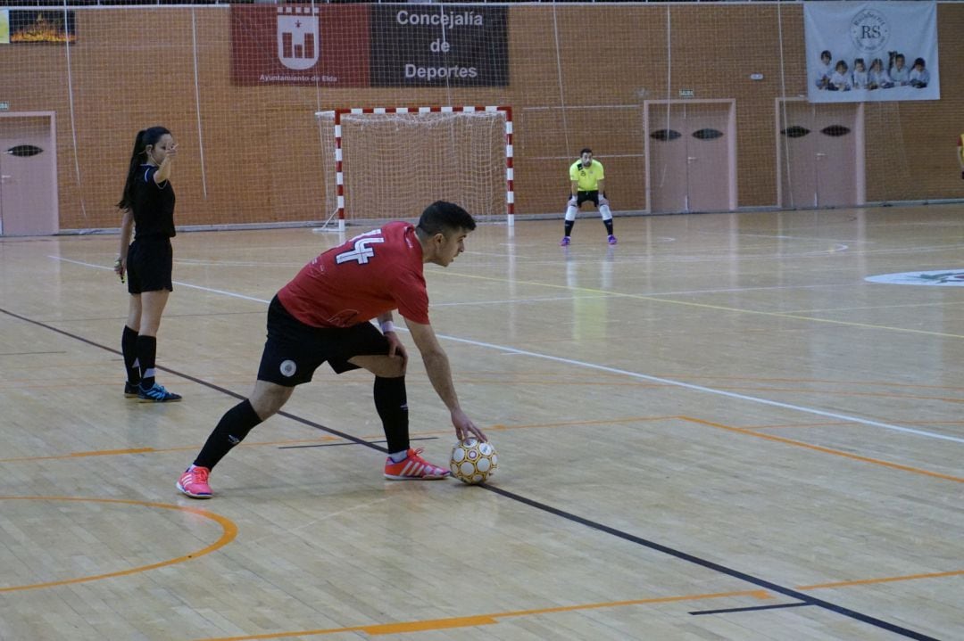 El Nueva Elda tiene que hacer un partido casi perfecto para vencer al Inter Movistar B