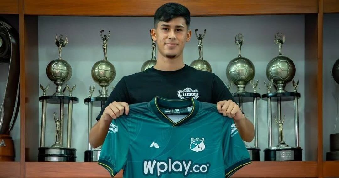 Joan Gómez, en su presentación con Deportivo Cali.