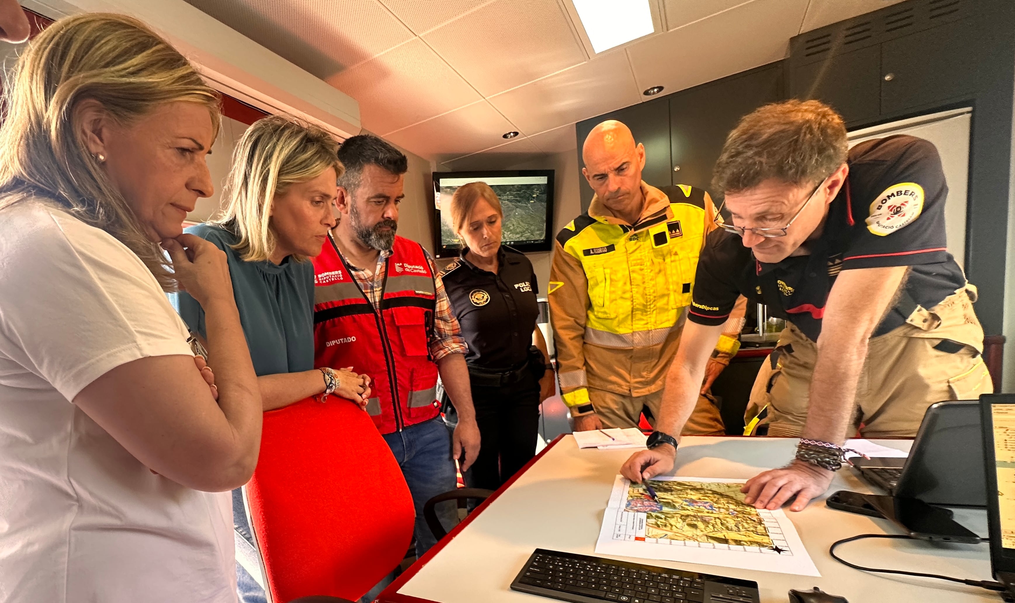 Benicàssim refuerza la limpieza y el desbroce en urbanizaciones para prevenir incendios este verano