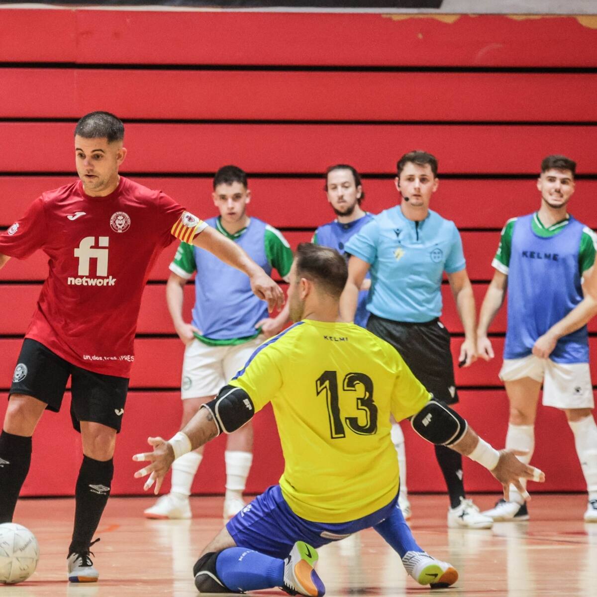 El Nueva Elda Finetwork confió hasta el final para ganar al Elche 2012 (3-2)