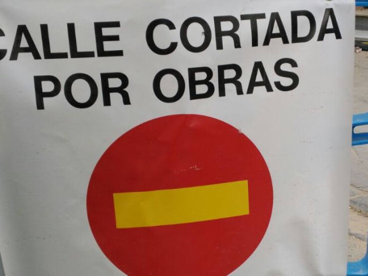 Simón Abril, Carcelén, Cervantes, San José o Antonio Machado, cortadas