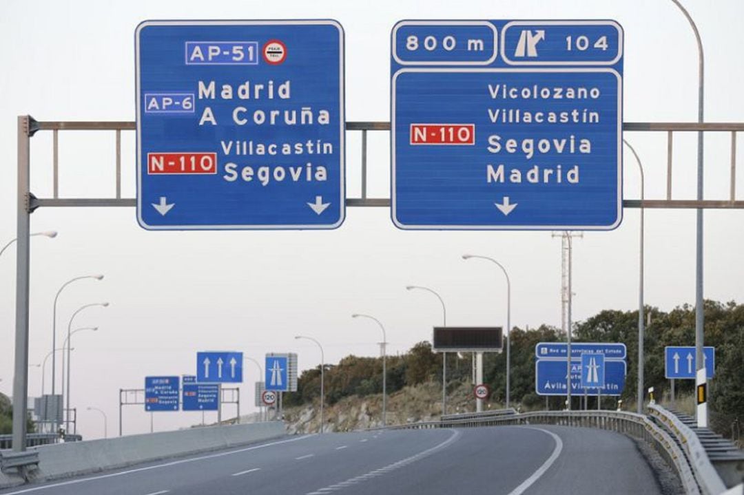 Carteles en la autopista 