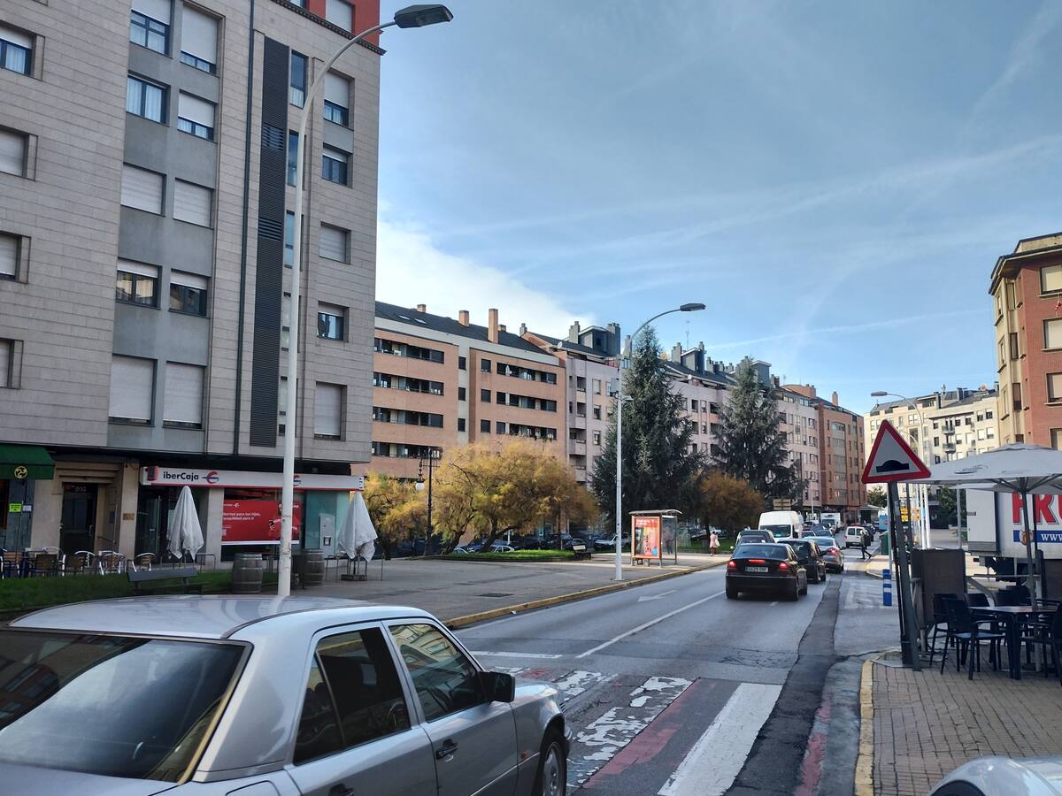 El PSOE denuncia que el dinero destinado a la regeneración de La Puebla se desvía a la avenida del Castillo