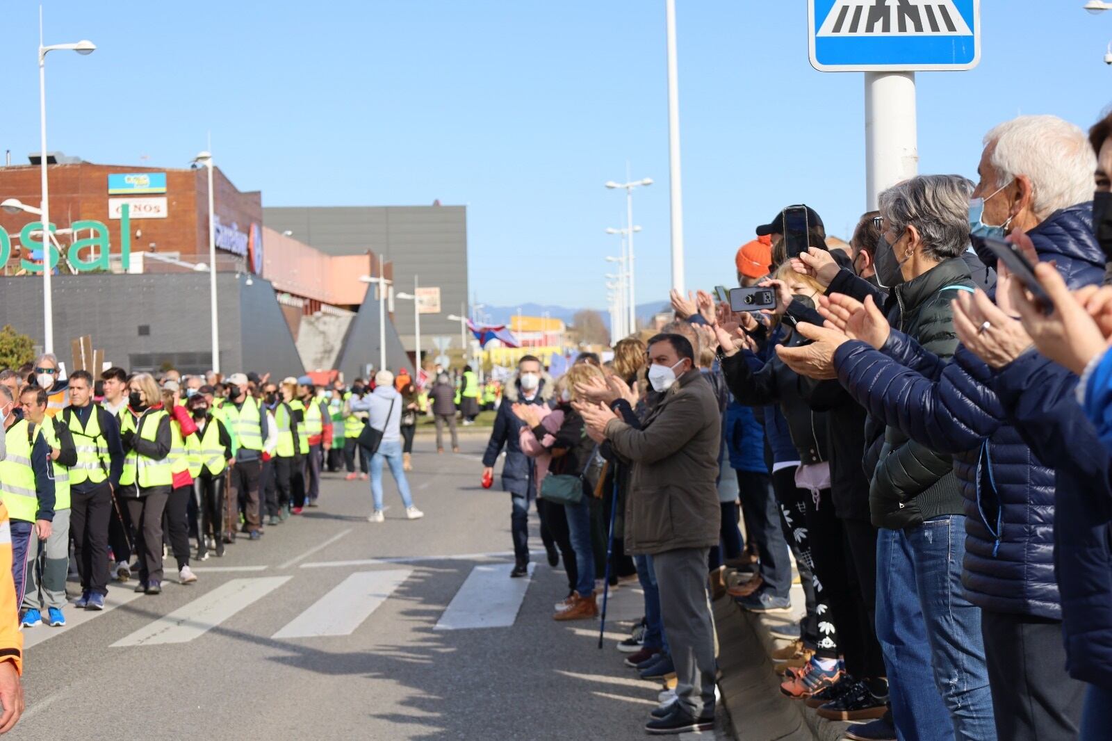 La marcha blanca, a su entrada en Ponferrada