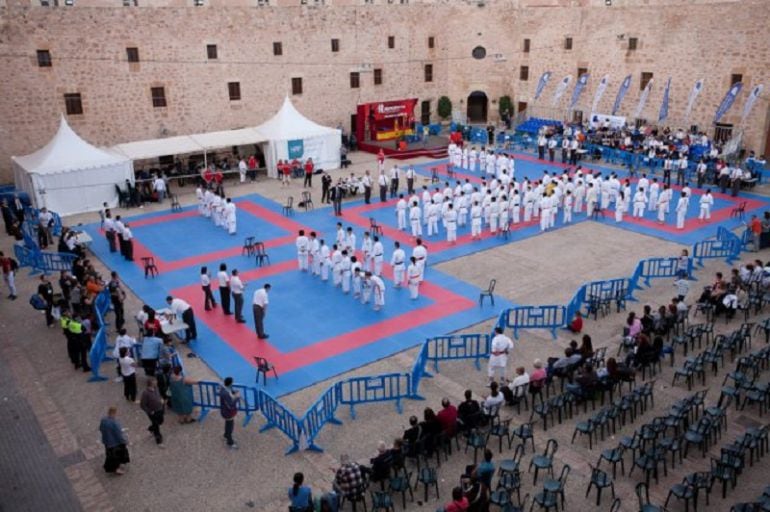 Torneo Internacional de Kárate en el Castillo-Fortaleza de Santa Pola