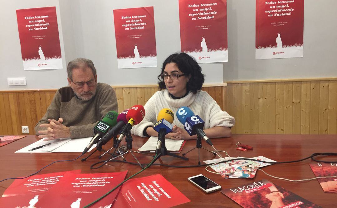 Elisa Bayo y José Martín en la presentación de la campaña