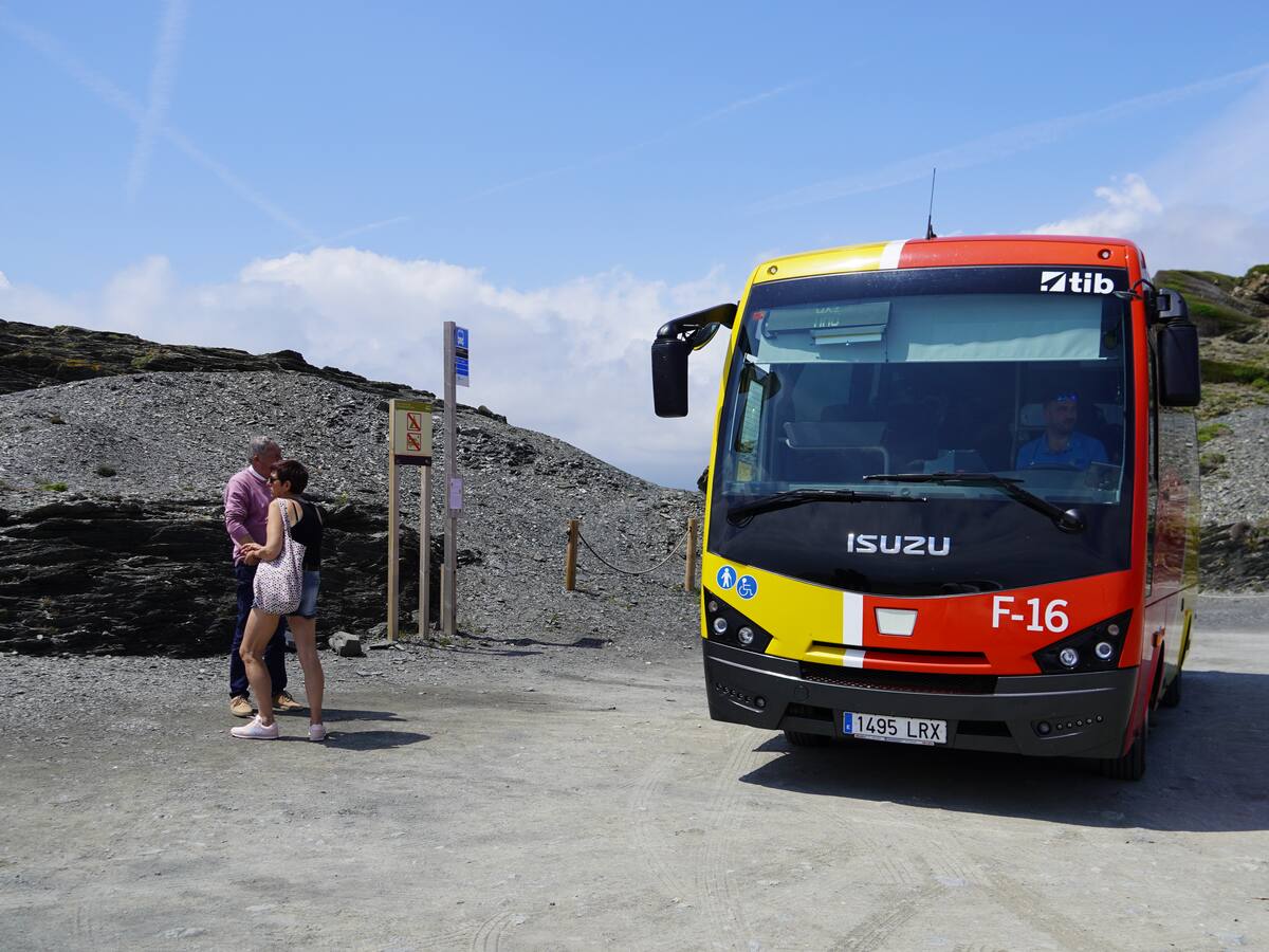 A Favàritx, només en bus
