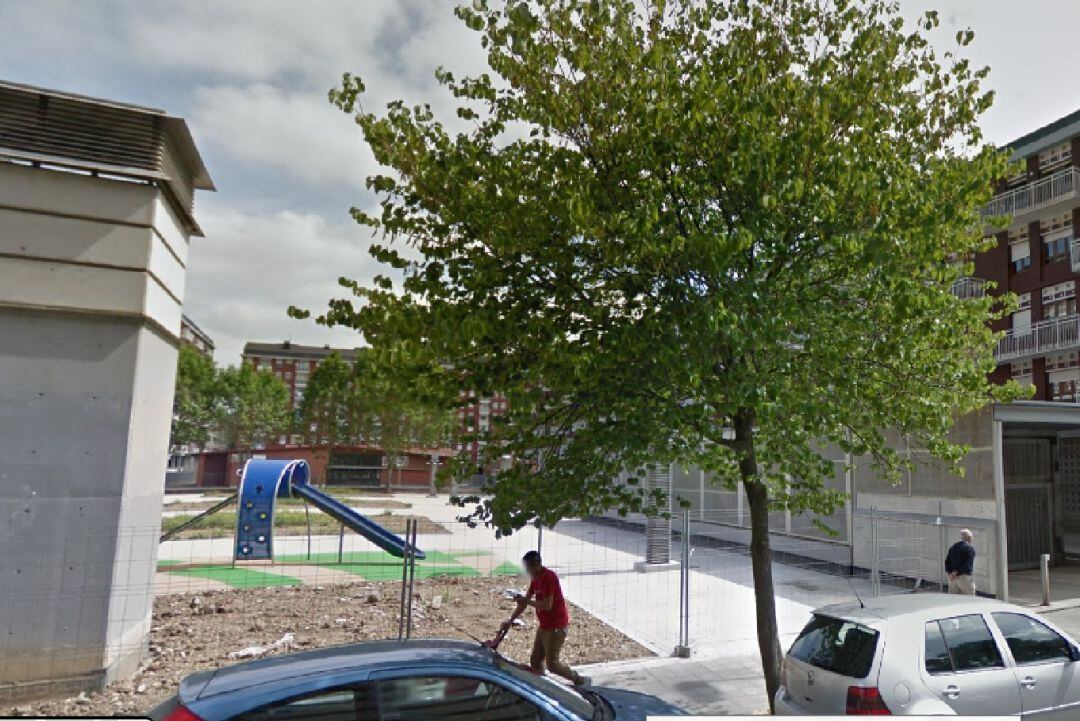 La intervención policial se produjo en una vivienda del barrio de Txagorritxu