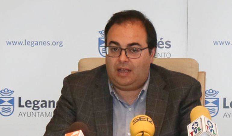 Llorente ha reclamado acuerdos para poder desarrollar la ciudad