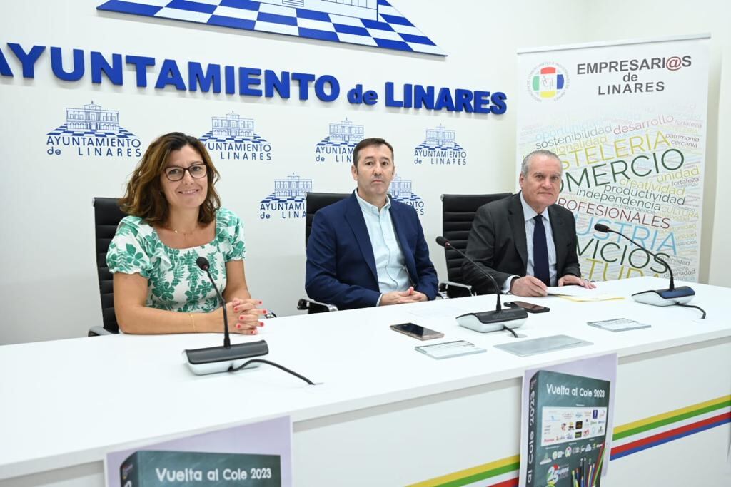 María Jerez, Miguel Ángel Rentero y Francisco López Cerezuela.