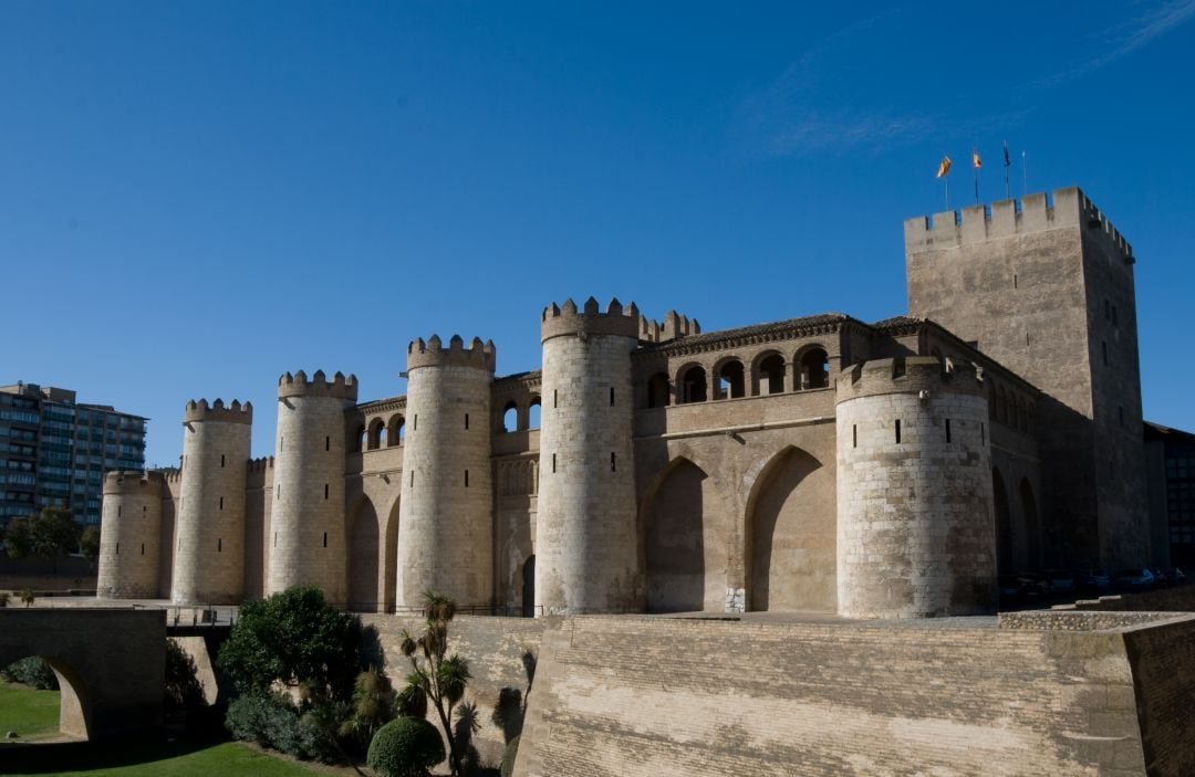 Palacio de la Aljafería, sede de las Cortes de Aragón