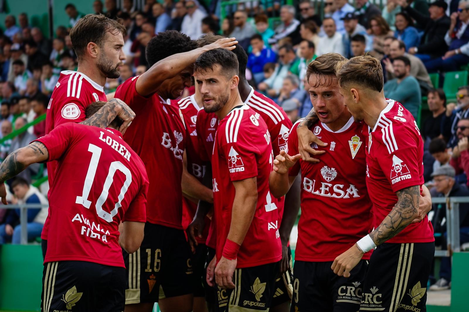 El Real Murcia celebra en Sanlúcar de Barrameda