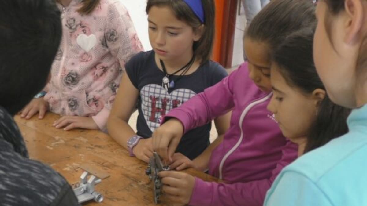 El Ayuntamiento de Aranda de Duero reparte algo más de 13.000 euros entre las AMPAs para extraescolares