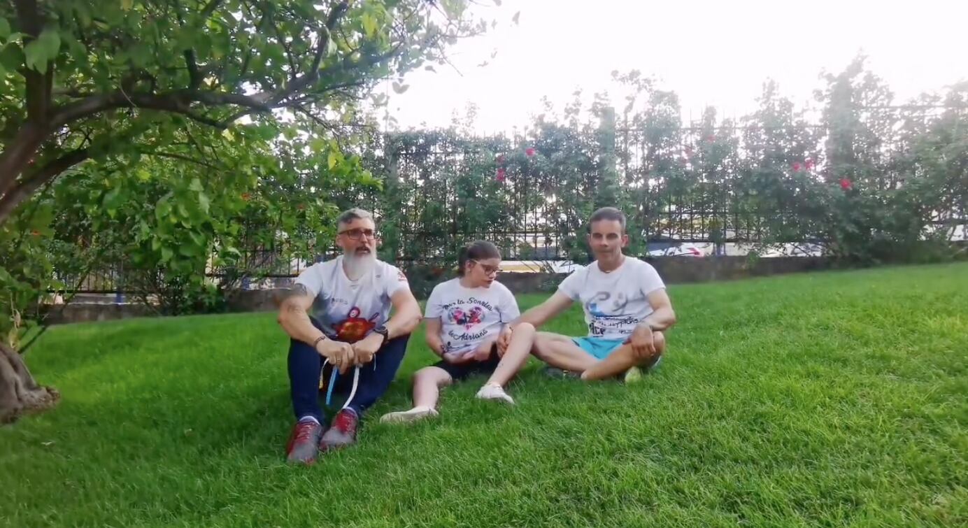 José Manuel Castillo y Adriano Garrido, con Adriana en el medio, organizadores del evento.