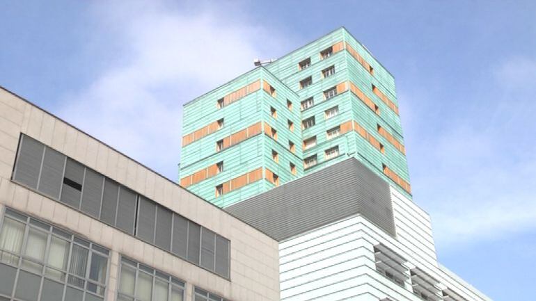 Afueras del complejo hospitalario