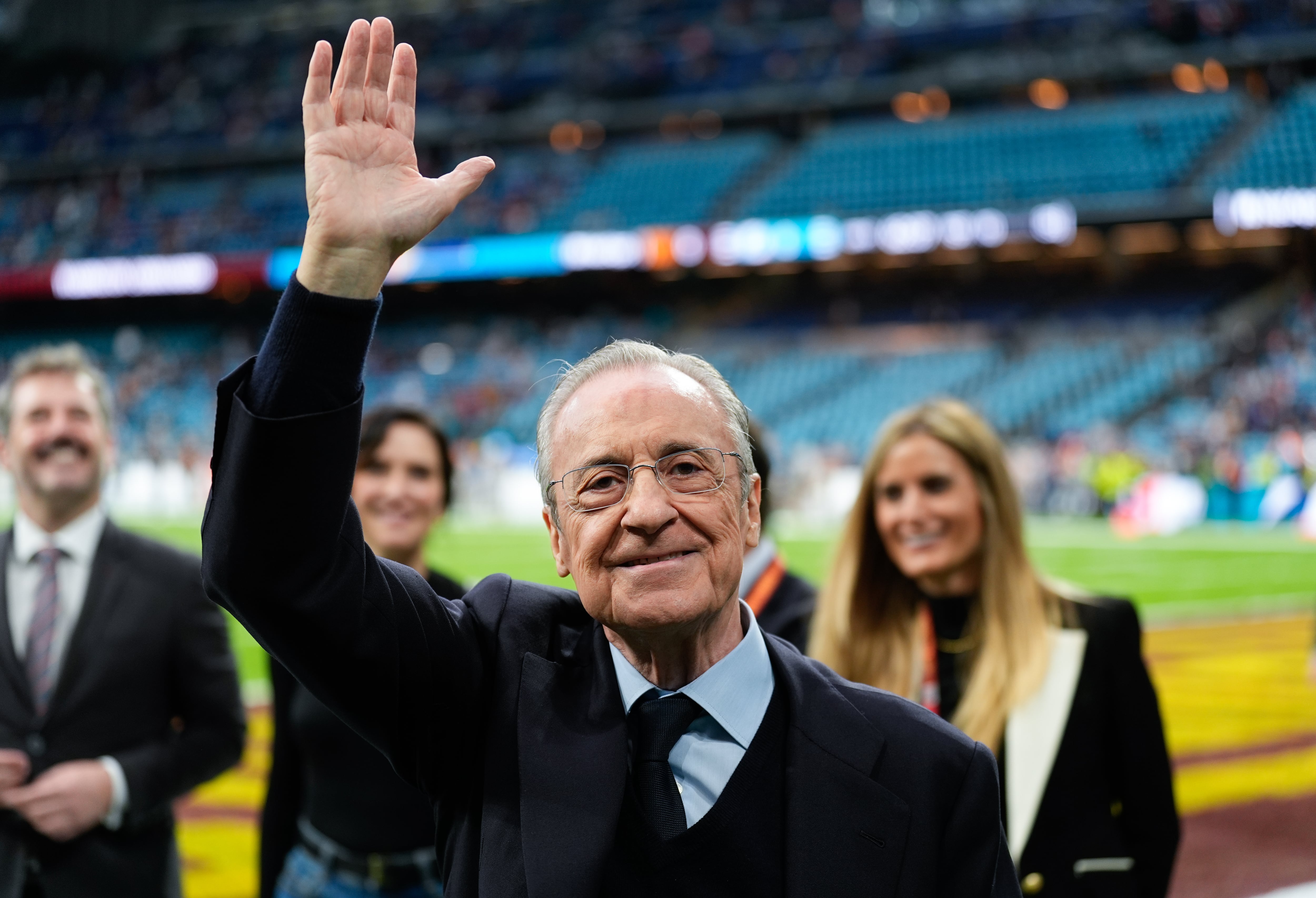 El futuro del Real Madrid pasa por la venta de un 10% a un inversor: " Florentino Pérez valora al club en 10.000 millones de euros" | Fútbol |  Cadena SER