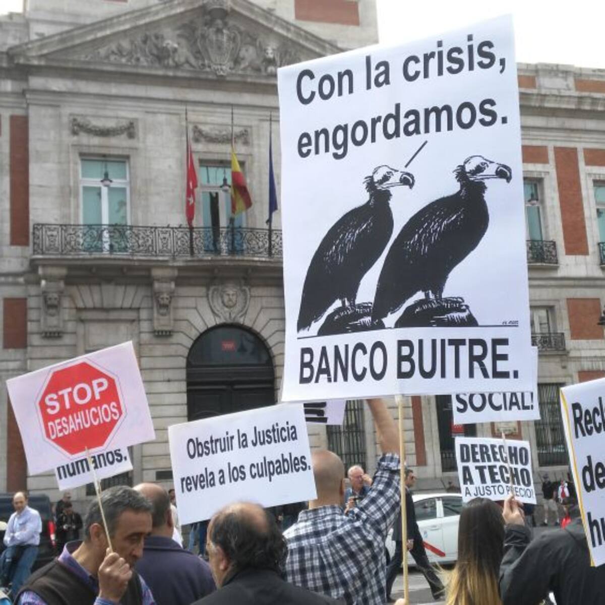 La Justicia confirma la anulación de la venta de 3.000 viviendas públicas de Madrid a un fondo buitre