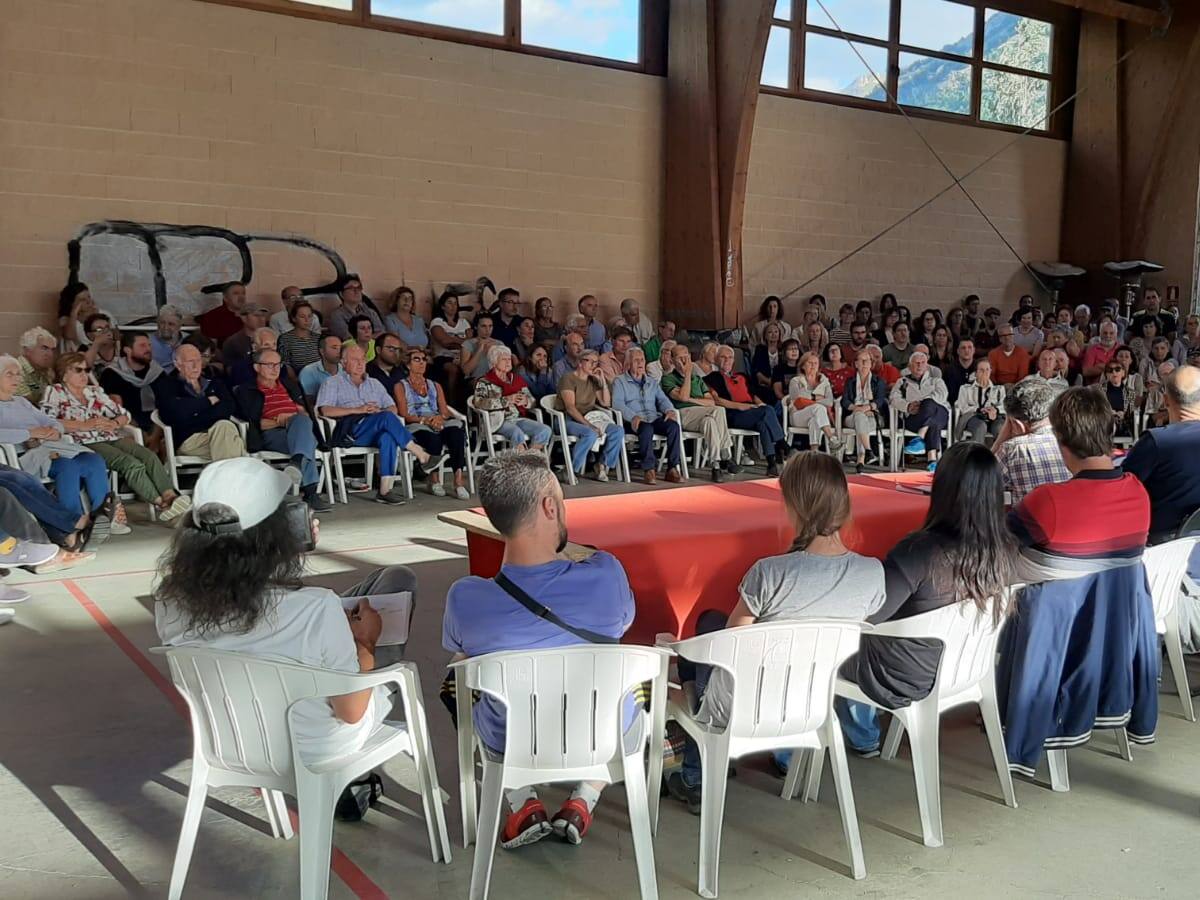 Los vecinos de Cerler se sienten abandonados por las administraciones