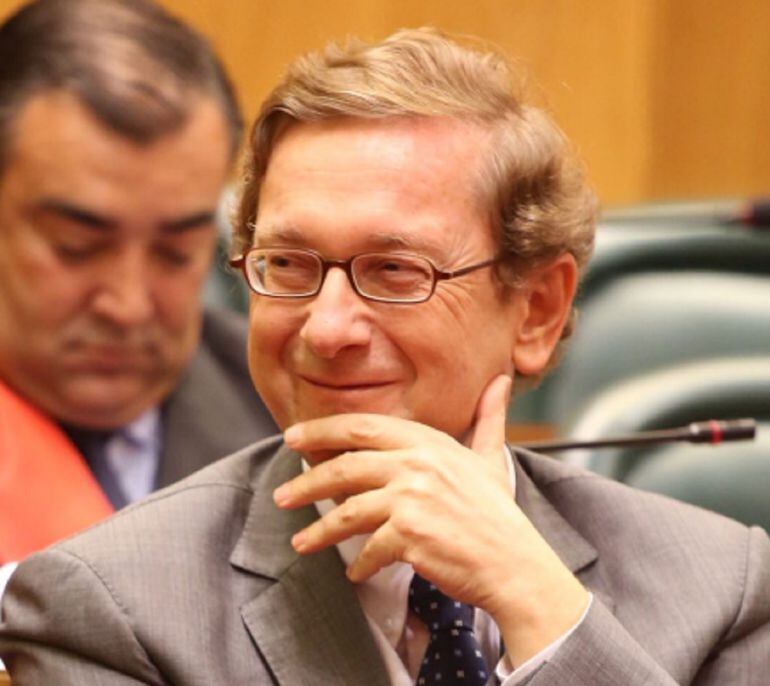 José Luis Melero, durante el acto de renocimiento previo al inicio de las Fiestas del Pilar