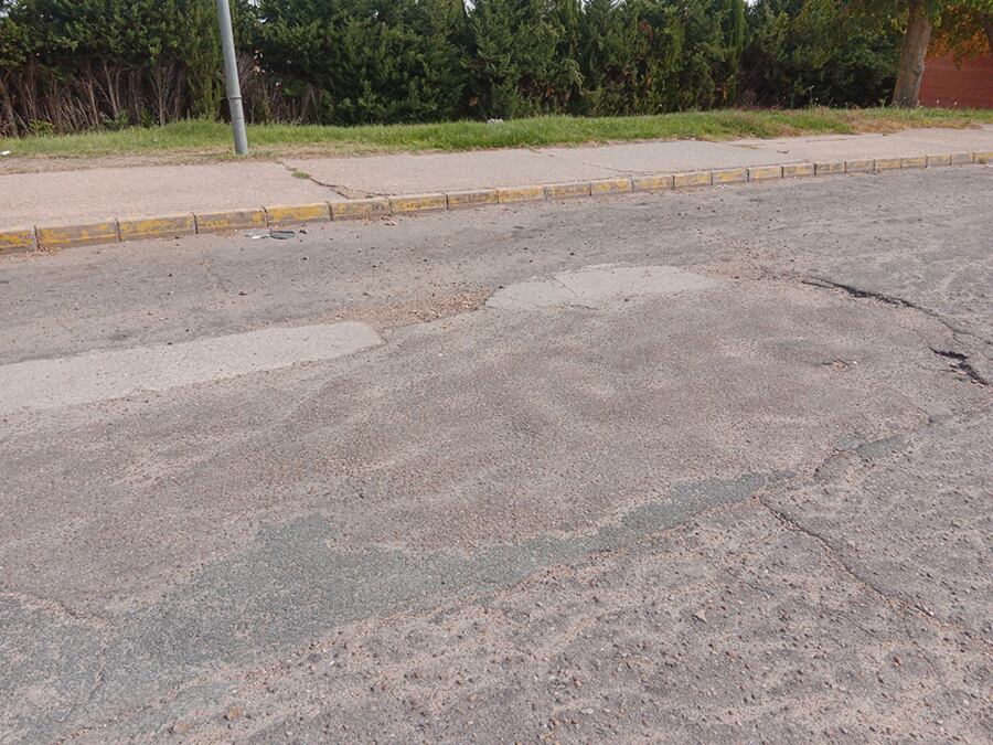 Estado que presenta el parking del Hospital de Medina del Campo