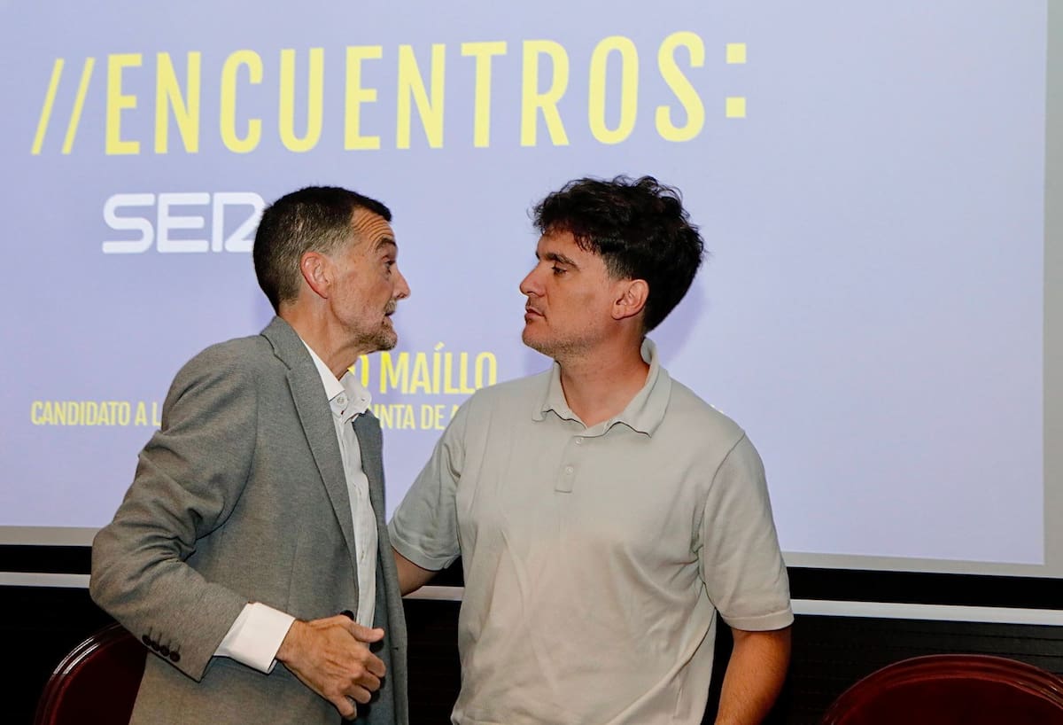Foro con el candidato a la presidencia de la Junta de Por Andalucía, Antonio Maillo, celebrado en la Cámara de Comercio de Sevilla