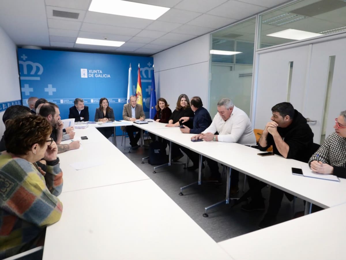 La consellería do Mar explica a las cofradías de la ría de Pontevedra el futuro proyecto del dragado del río Lérez