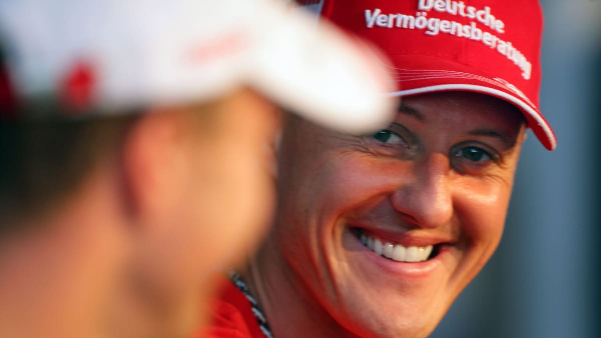 Michael Schumacher ya no está postrado en la cama, según la última actualización de su estado de salud