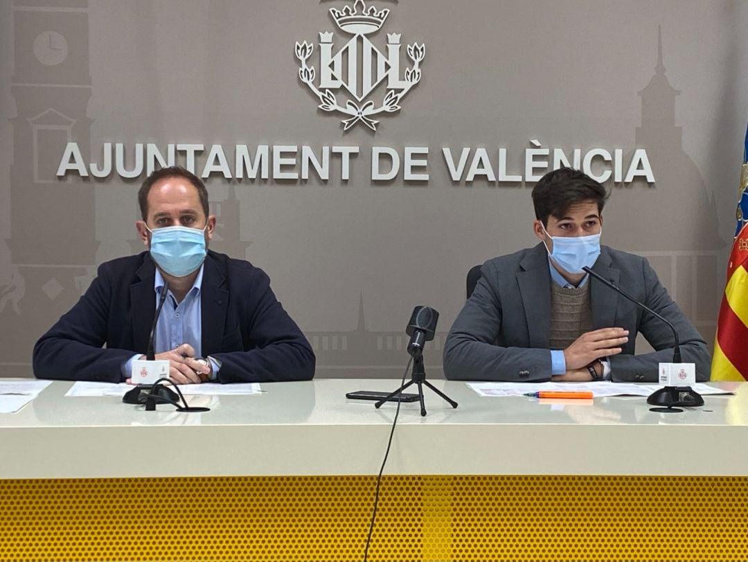 Aarón Cano, concejal de Protección Ciudadana, y Borja Sanjuán, concejal de Hacienda