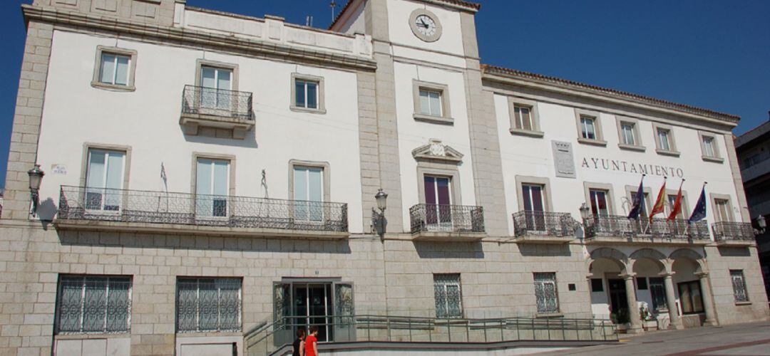 Fachada del ayuntamiento de Colmenar Viejo