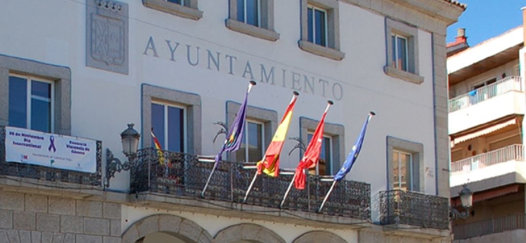 Fachada del ayuntamiento de Colmenar Viejo