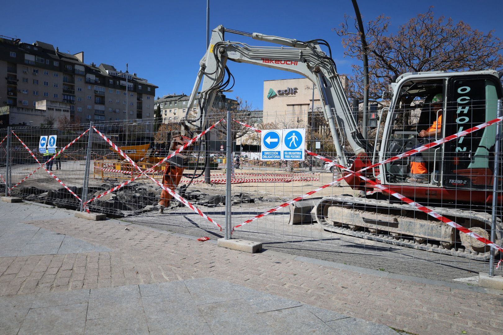 Obras en el entorno de la estación de Renfe de Jaén.