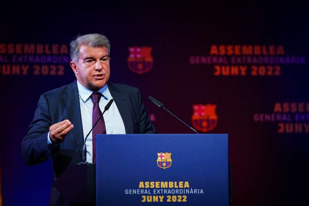 Laporta, durante la asamblea del FC Barcelona