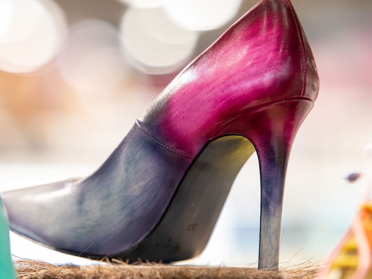 Bajan ligeramente las exportaciones de calzado español en 2025