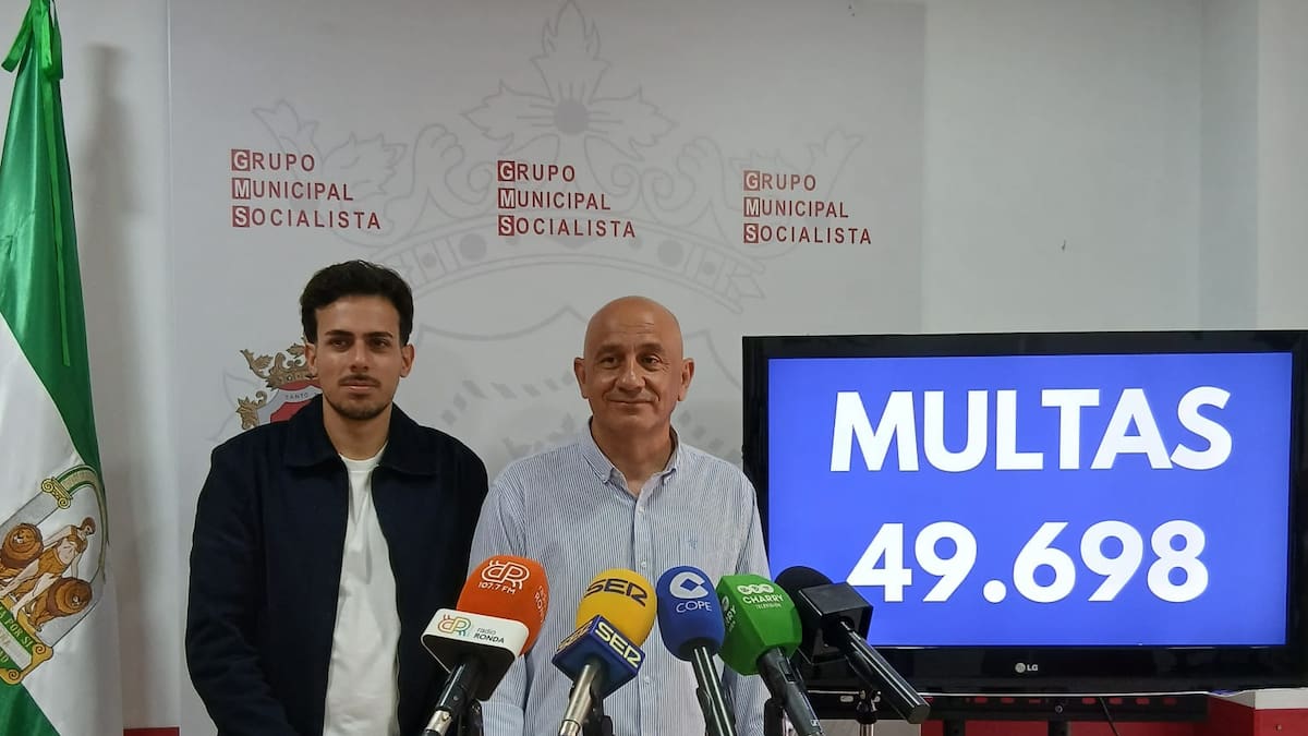 El PSOE advierte de que las multas en el Puente Nuevo podrían generar pérdidas al Ayuntamiento