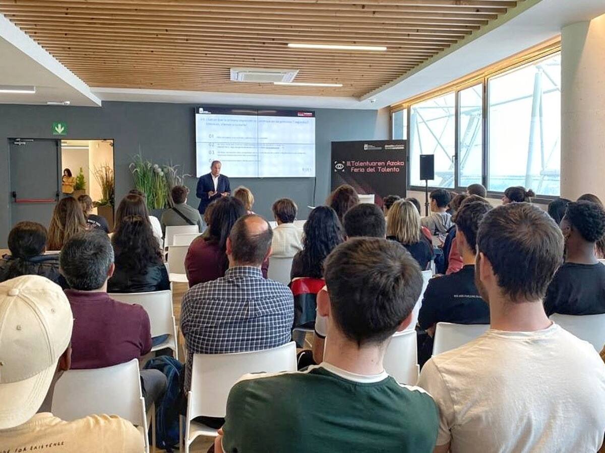 Más de 340 entrevistas en la III Feria del Talento de San Sebastián