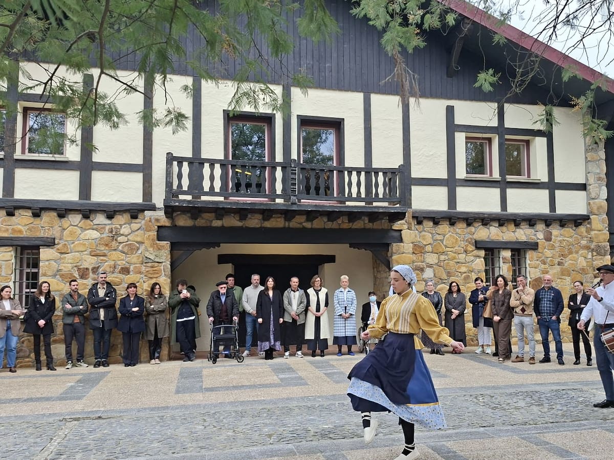 Artea inaugura Ailarak Musiktopa, un nuevo referente cultural que fusiona música, arte y tradición en Bizkaia
