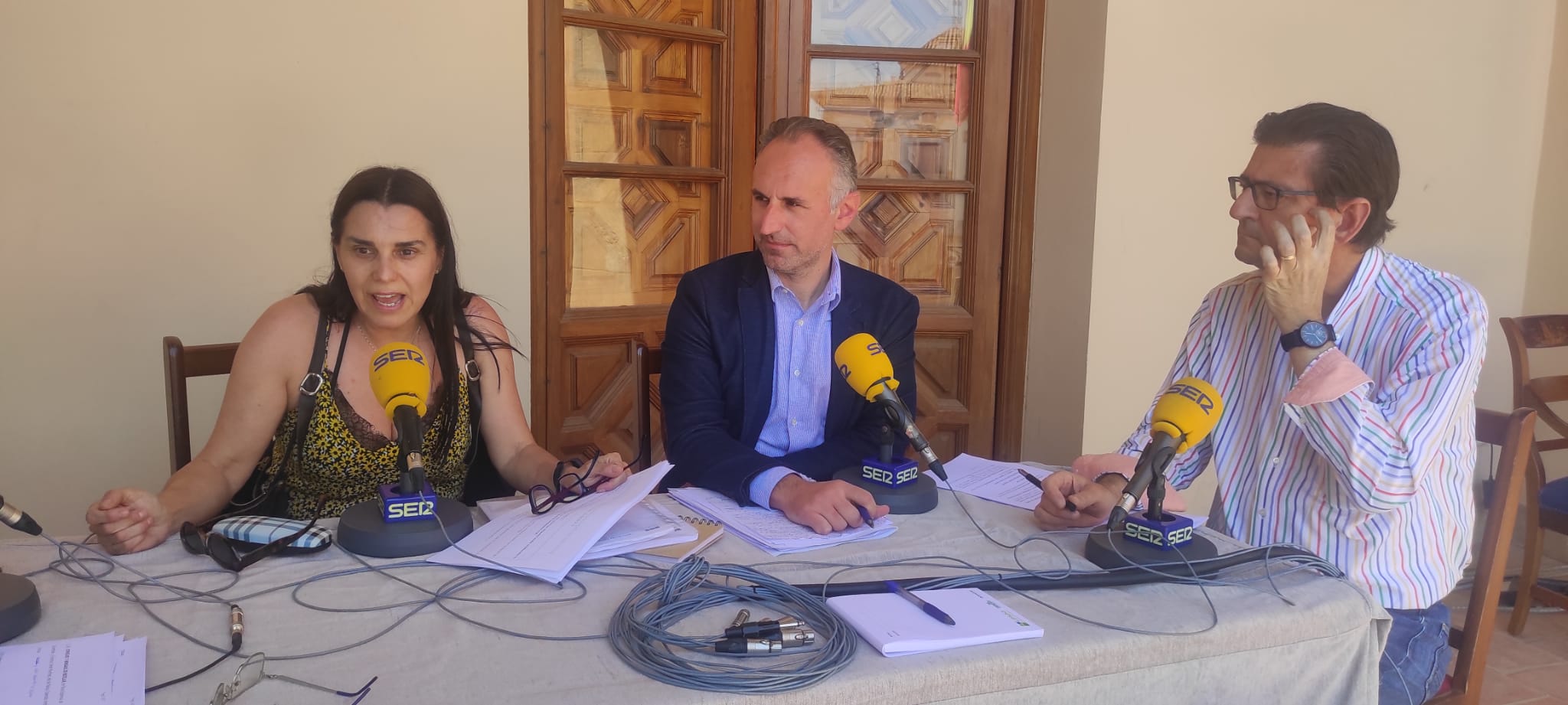 Nuria Espinosa, técnico ambiental, Francisco Ibáñez, director de Limusa y Francisco Javier Martínez, Jefe de Planta y Operador Ambiental en Limusa